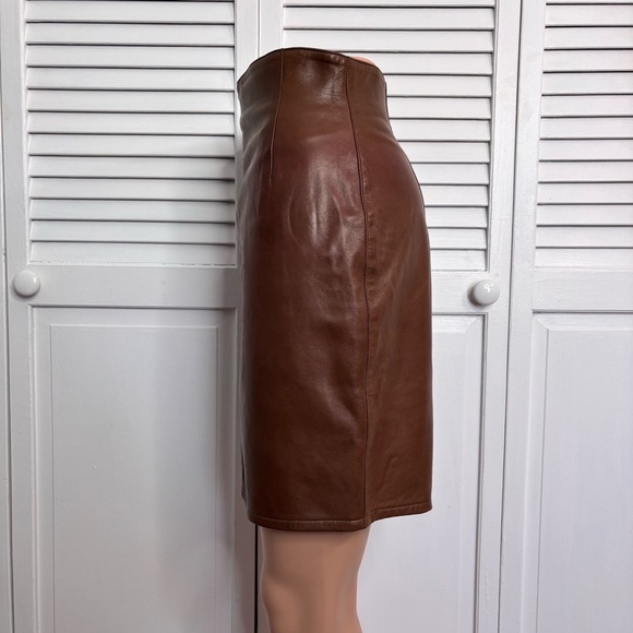 KRIZIA Brown Vintage Vegan Leather Miniskirt Size 4 - Picture 2 of 7